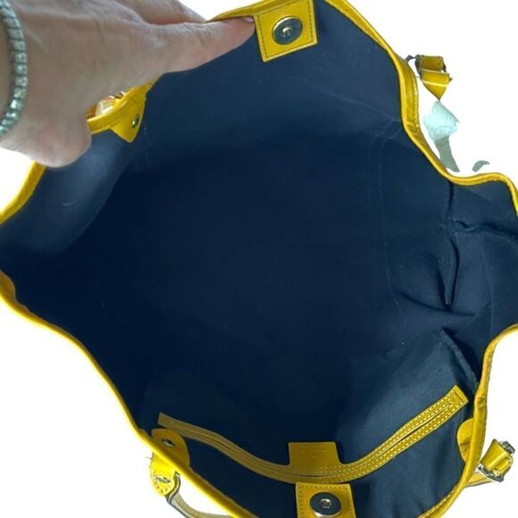 Gucci Supreme Joy Medium Tote Handbag Purse Shoulder Bag Designer Authentic - Picture 10 of 11